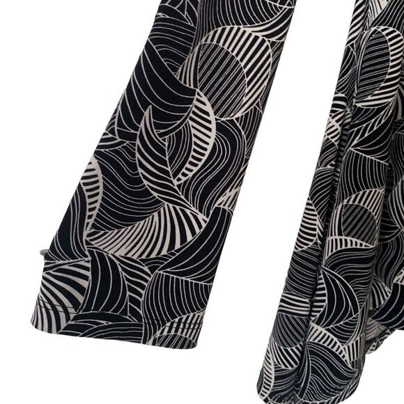 Pre Owned Women’s Chaus New York Long Sleeve Blouse Sz Lg Abstract City Style - Picture 4 of 8